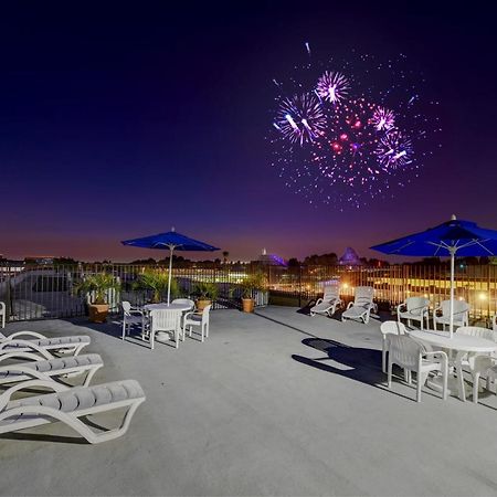 Anaheim Desert Inn&Suites Eksteriør bilde