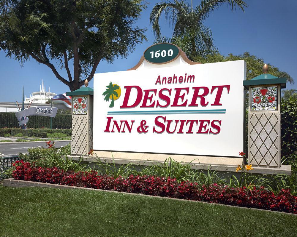 Anaheim Desert Inn&Suites Eksteriør bilde